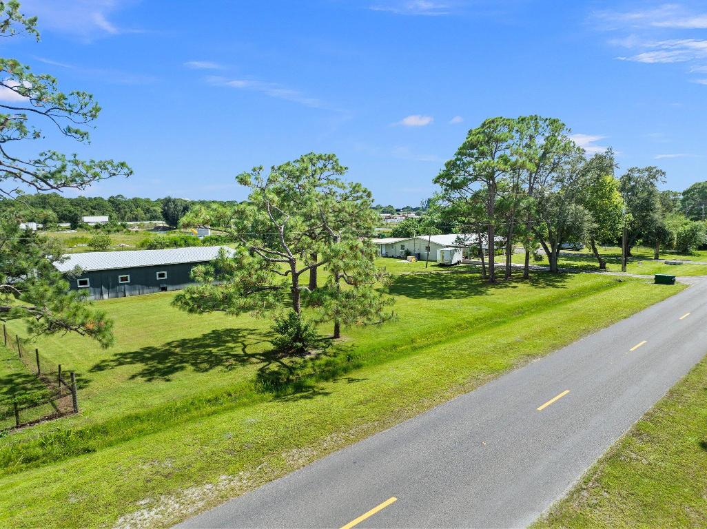 JONES ESTATES - Residential