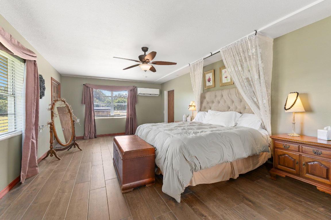 JONES ESTATES - Residential