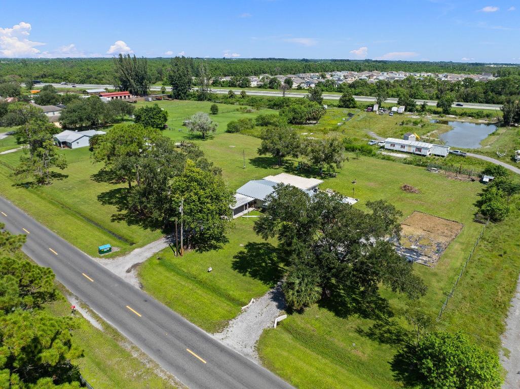 JONES ESTATES - Residential