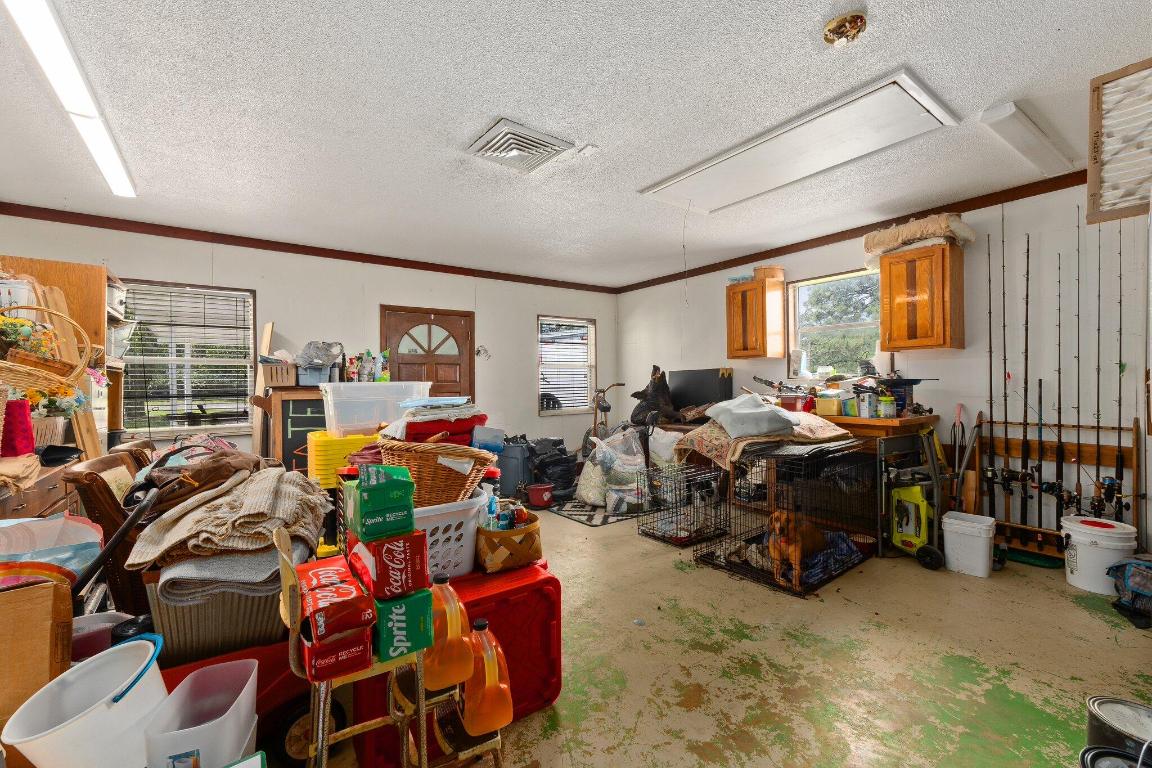 JONES ESTATES - Residential