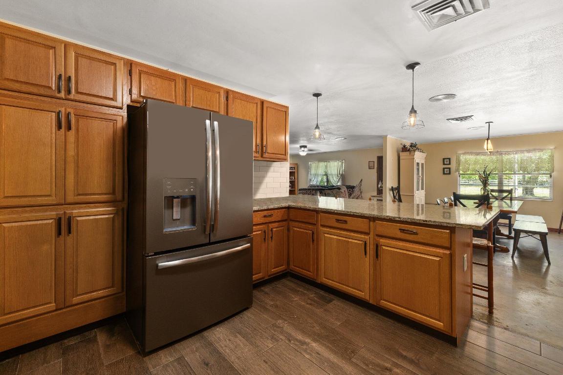 JONES ESTATES - Residential