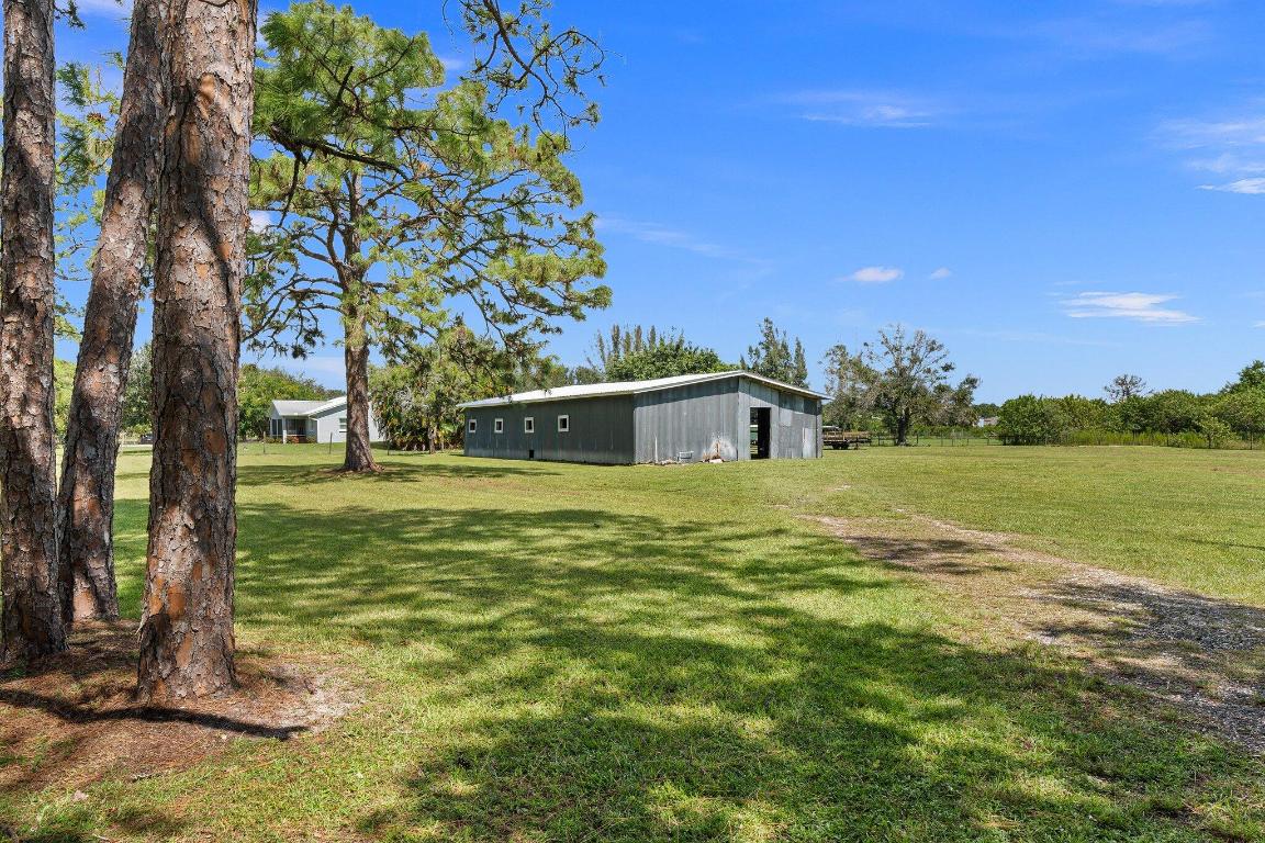 JONES ESTATES - Residential