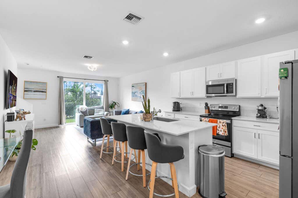 Photo of 5431 Flannigan Way, Lake Worth, FL 33463 (MLS # B26006450)