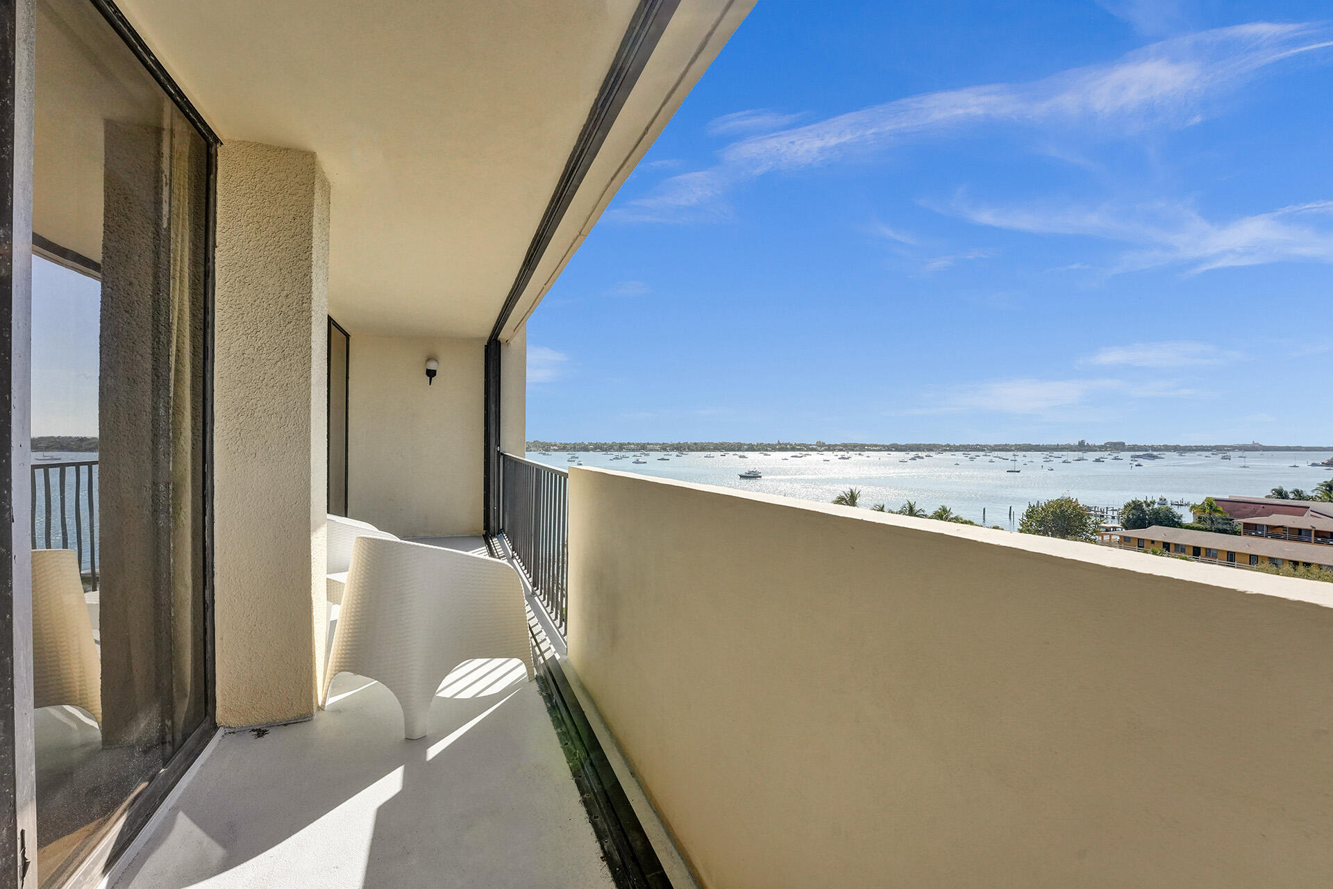 Palm Beach House Condo - Residential