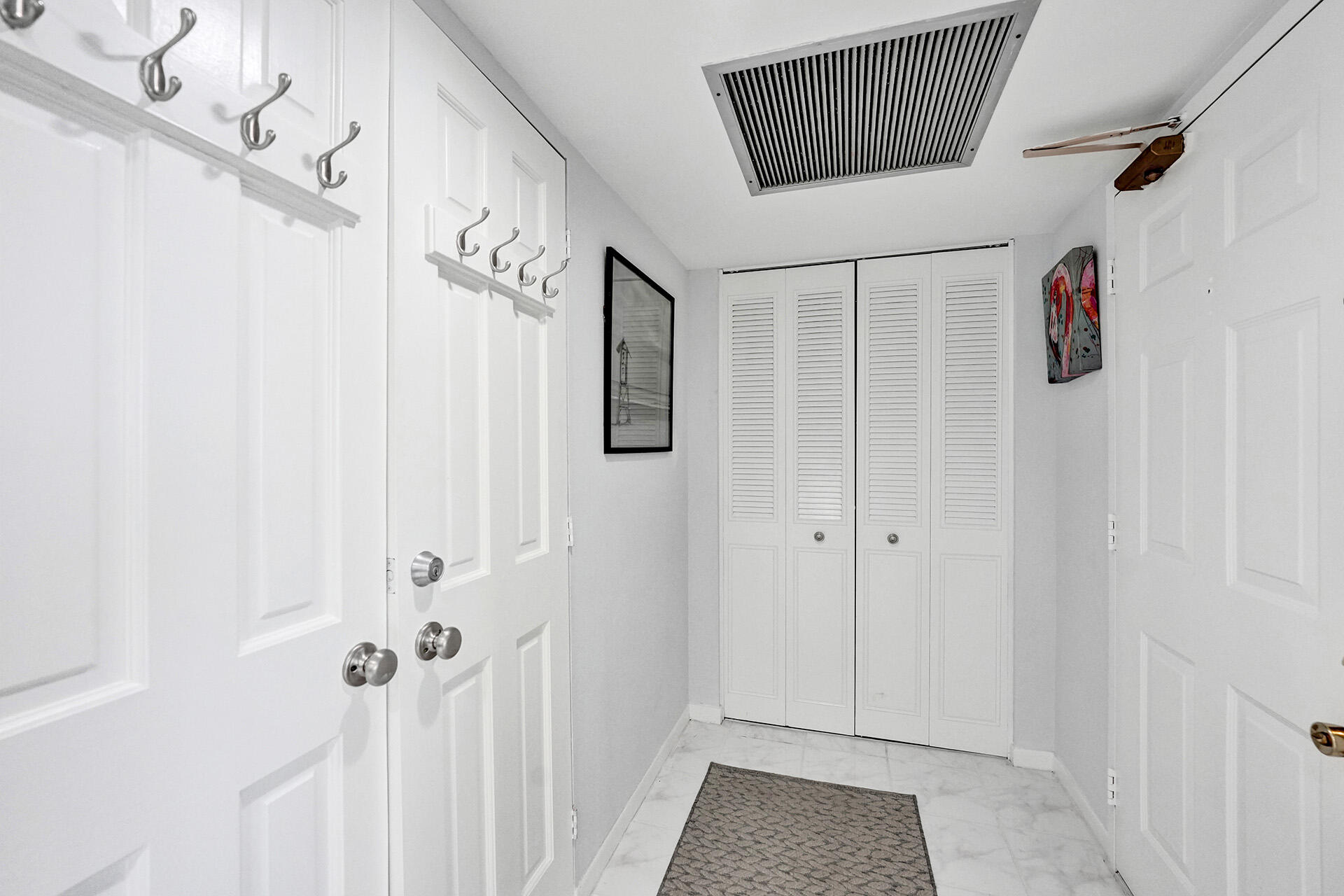 Palm Beach House Condo - Residential