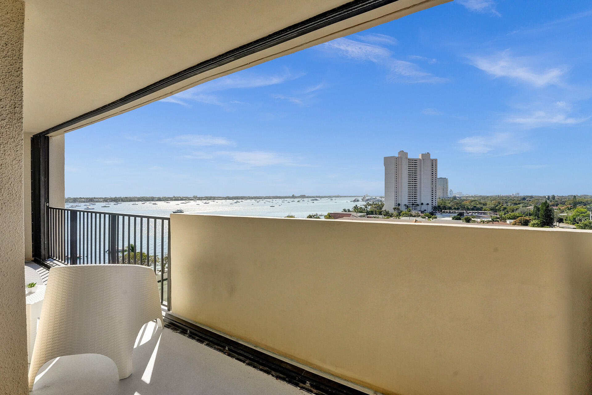 Palm Beach House Condo - Residential