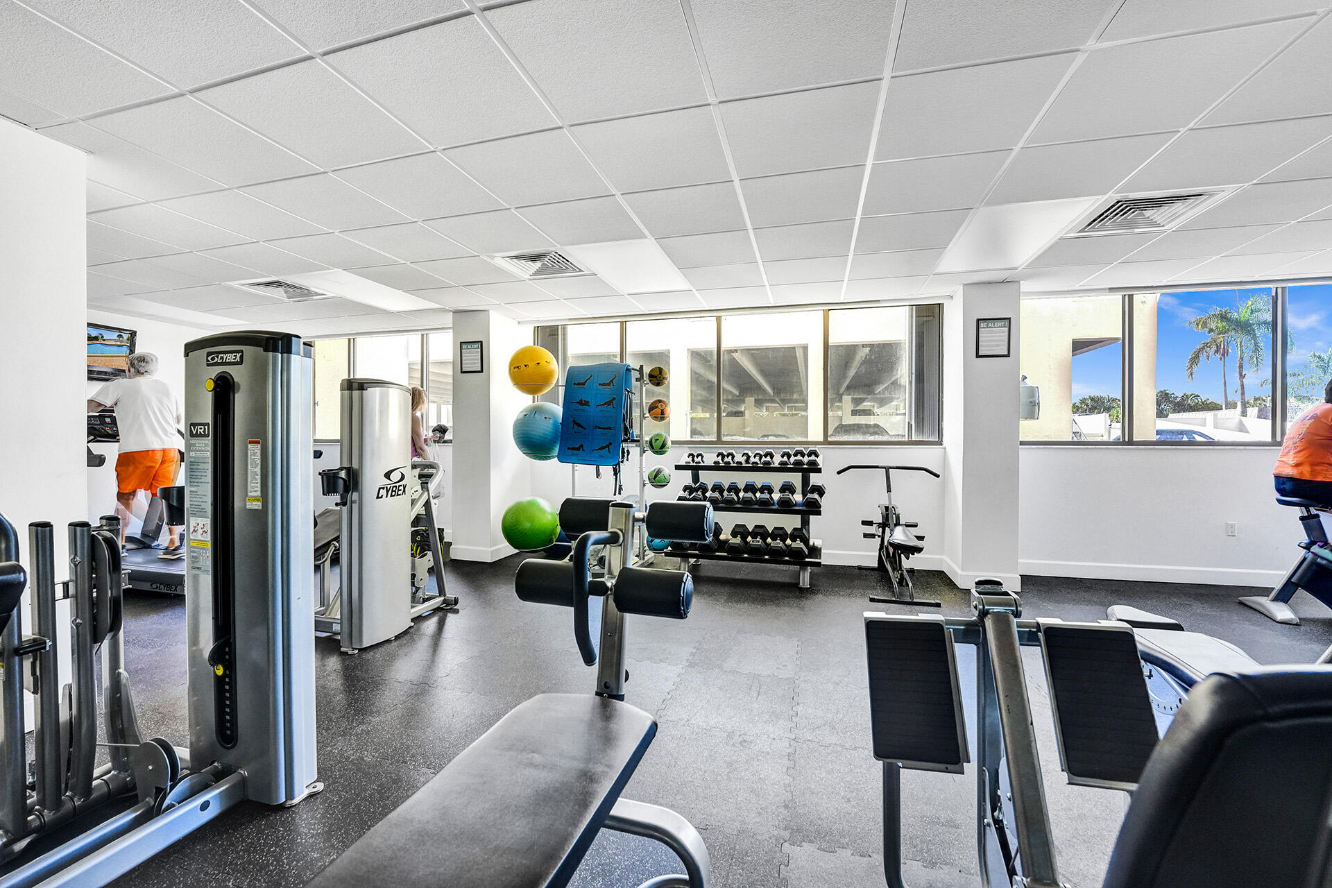 Palm Beach House Condo - Residential