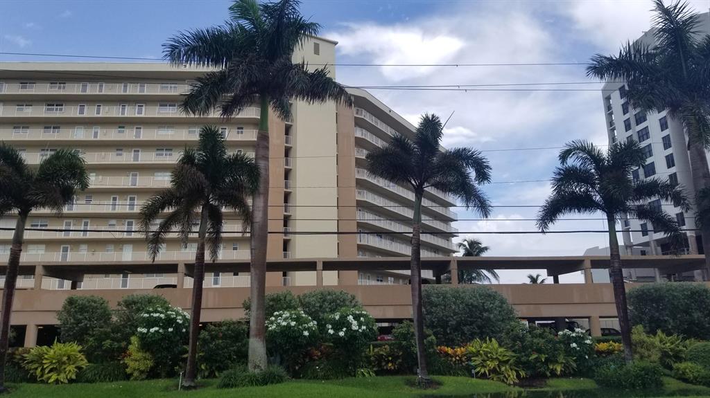 PENTHOUSE TOWERS - Residential