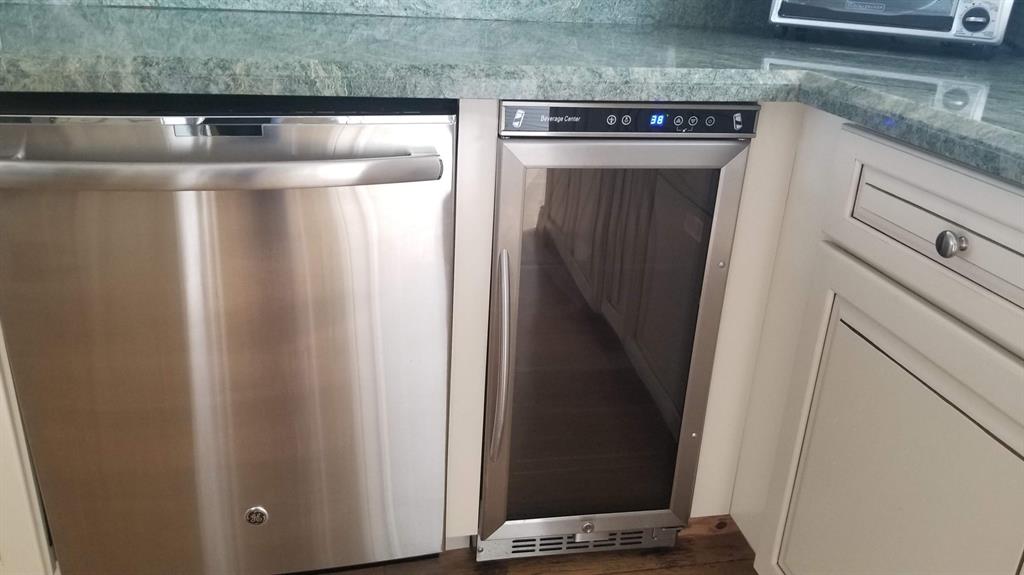 PENTHOUSE TOWERS - Residential