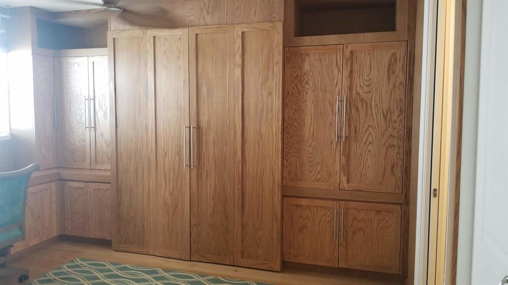 PENTHOUSE TOWERS - Residential