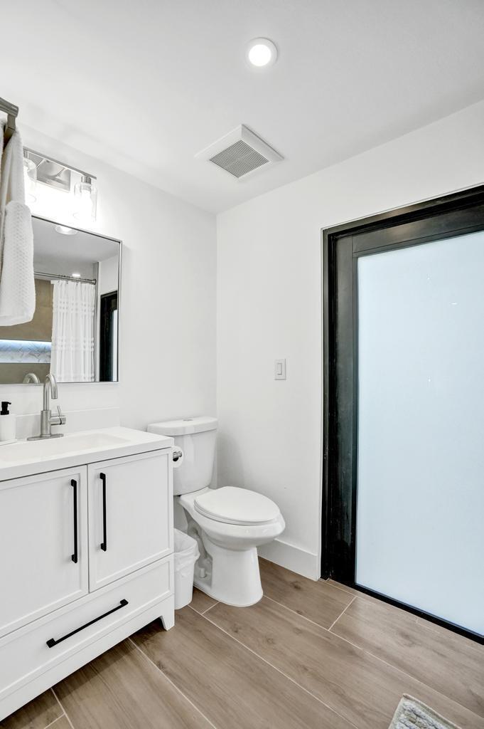 DEERFIELD RIDGE SEC 1 - Residential Lease