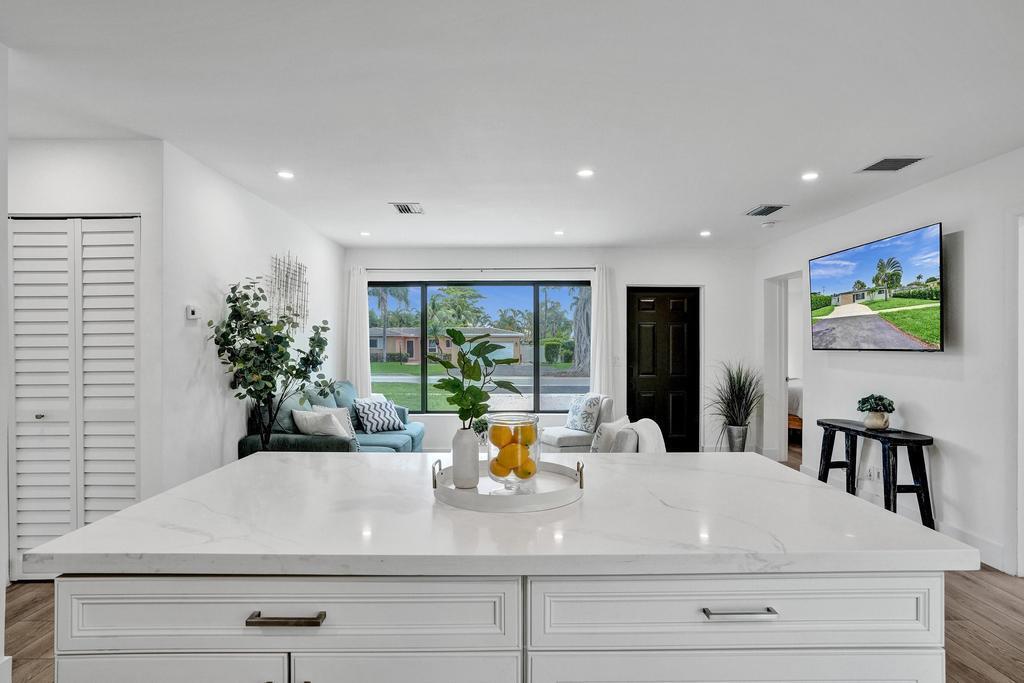 DEERFIELD RIDGE SEC 1 - Residential Lease