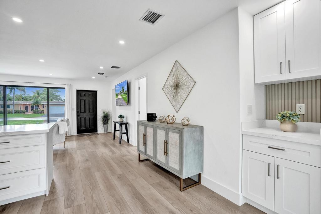 DEERFIELD RIDGE SEC 1 - Residential Lease