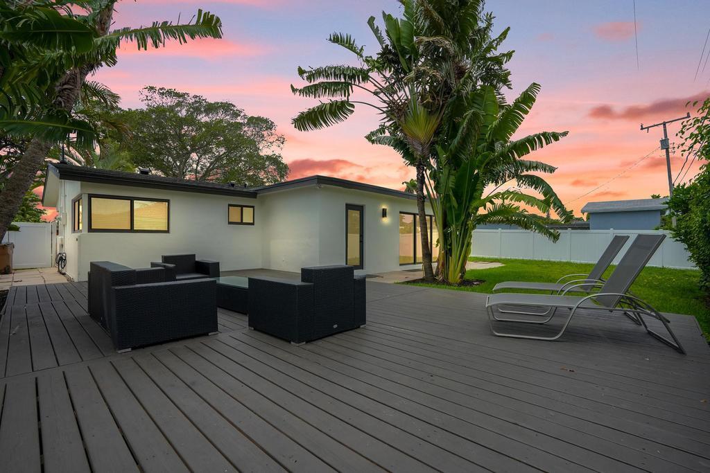 DEERFIELD RIDGE SEC 1 - Residential Lease