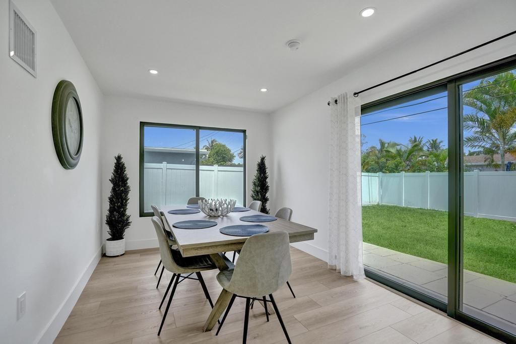 DEERFIELD RIDGE SEC 1 - Residential Lease