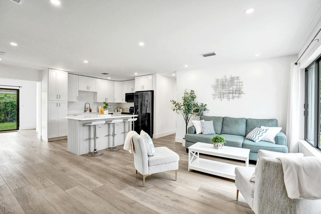 DEERFIELD RIDGE SEC 1 - Residential Lease