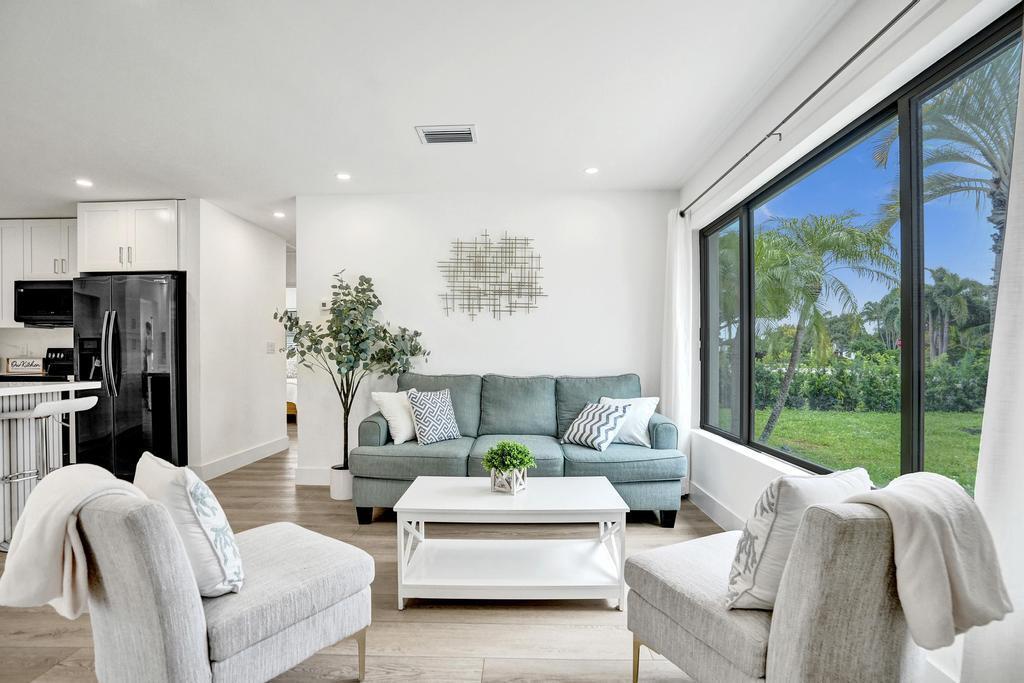 DEERFIELD RIDGE SEC 1 - Residential Lease