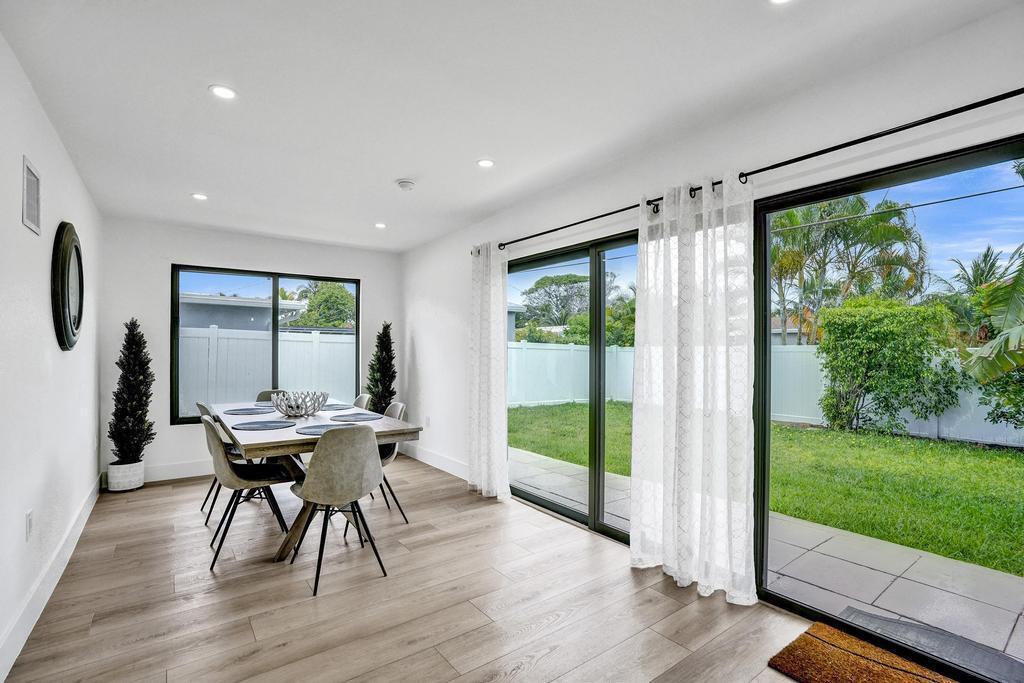 DEERFIELD RIDGE SEC 1 - Residential Lease