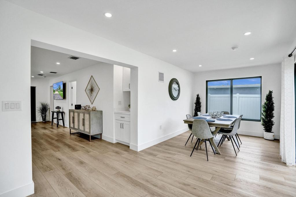 DEERFIELD RIDGE SEC 1 - Residential Lease