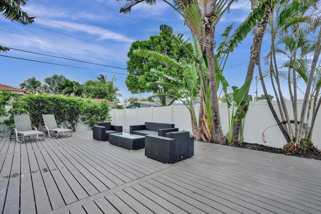 DEERFIELD RIDGE SEC 1 - Residential Lease