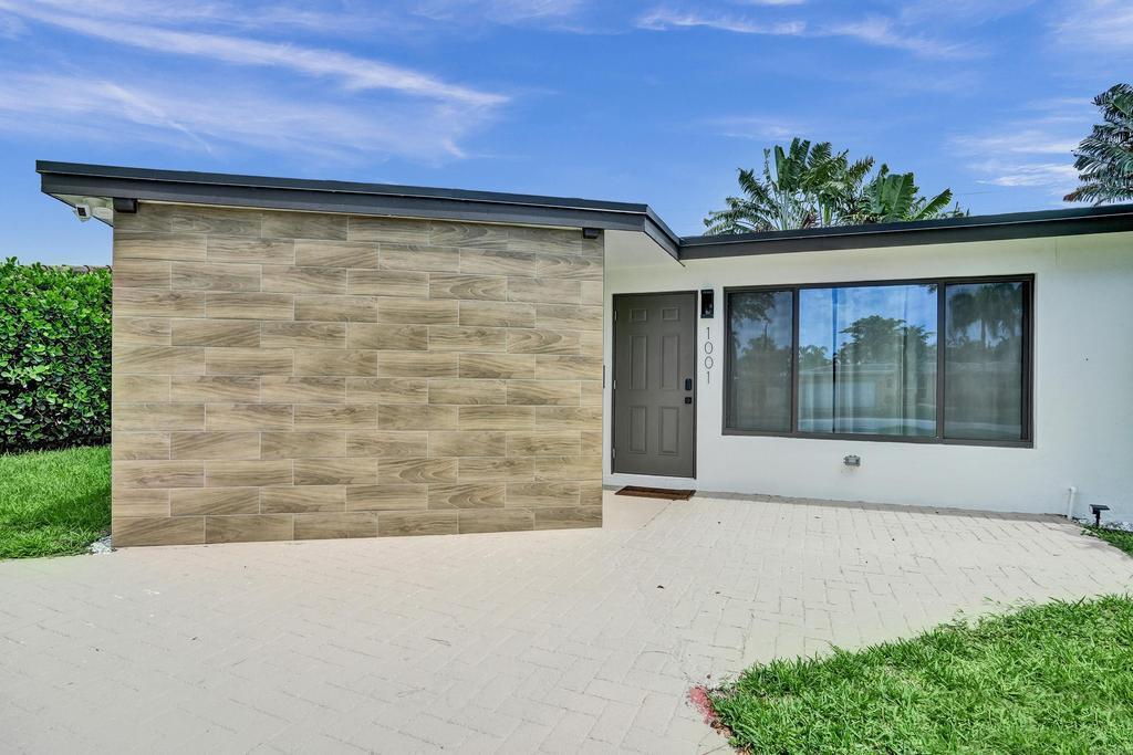 DEERFIELD RIDGE SEC 1 - Residential Lease