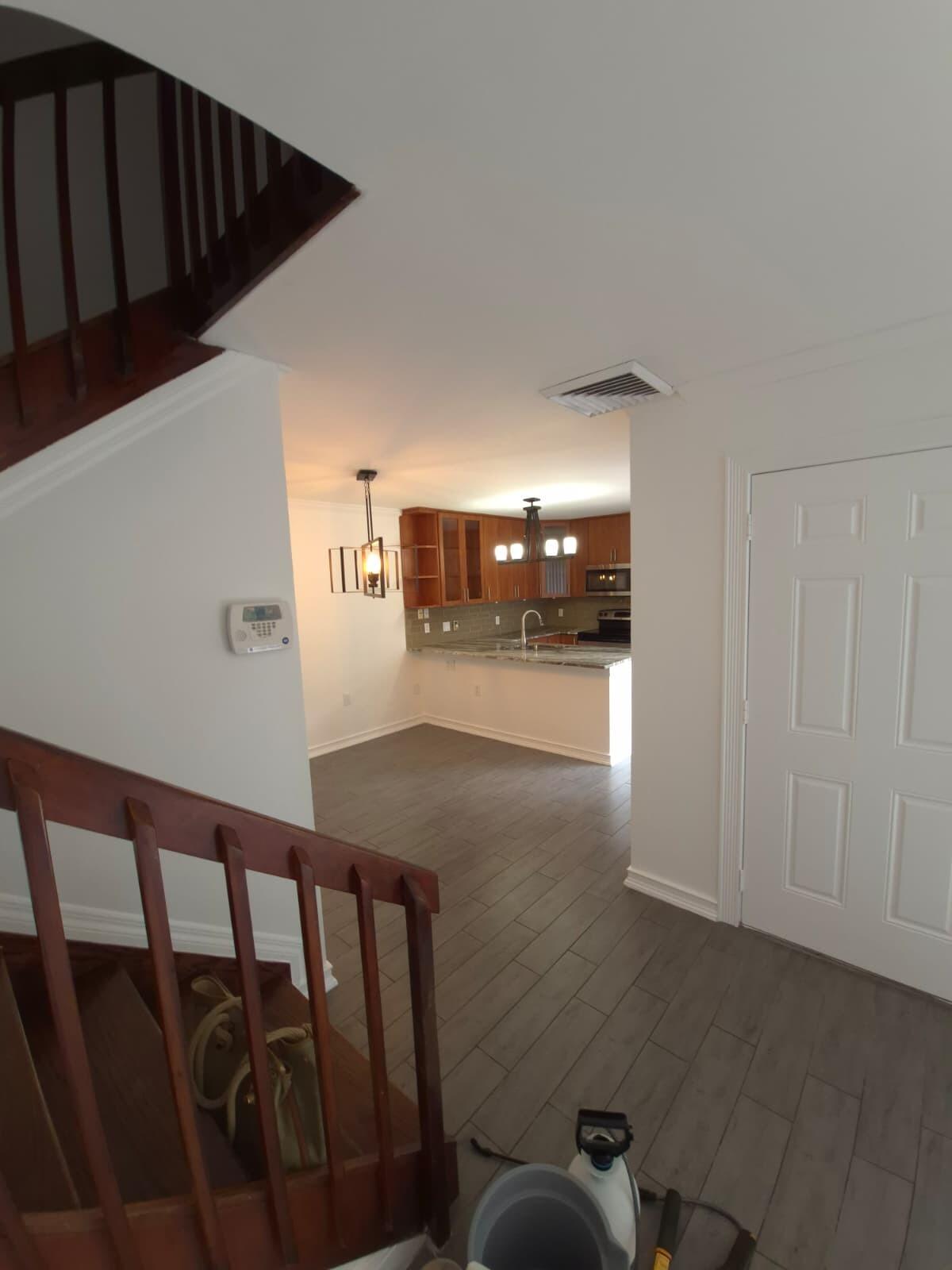 VILLAGE OF SANDALWOOD LAKES SOUTH - Residential Lease