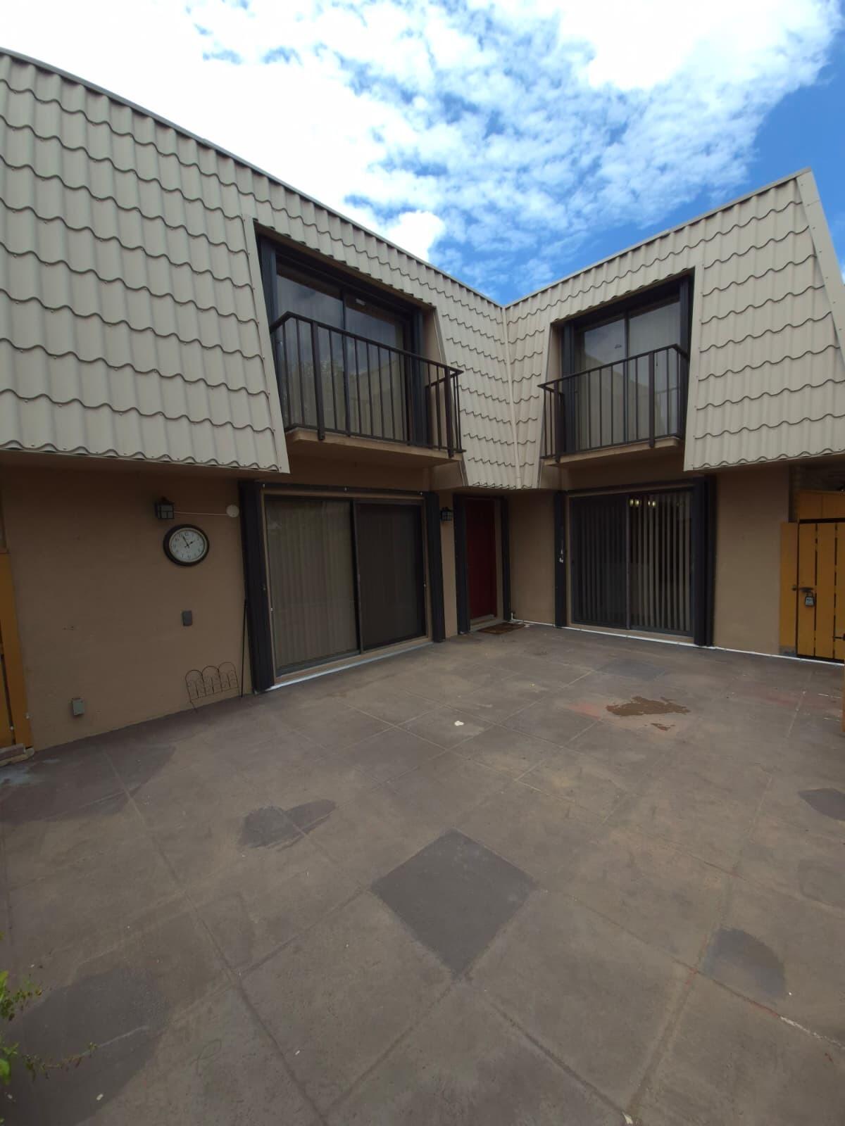 VILLAGE OF SANDALWOOD LAKES SOUTH - Residential Lease