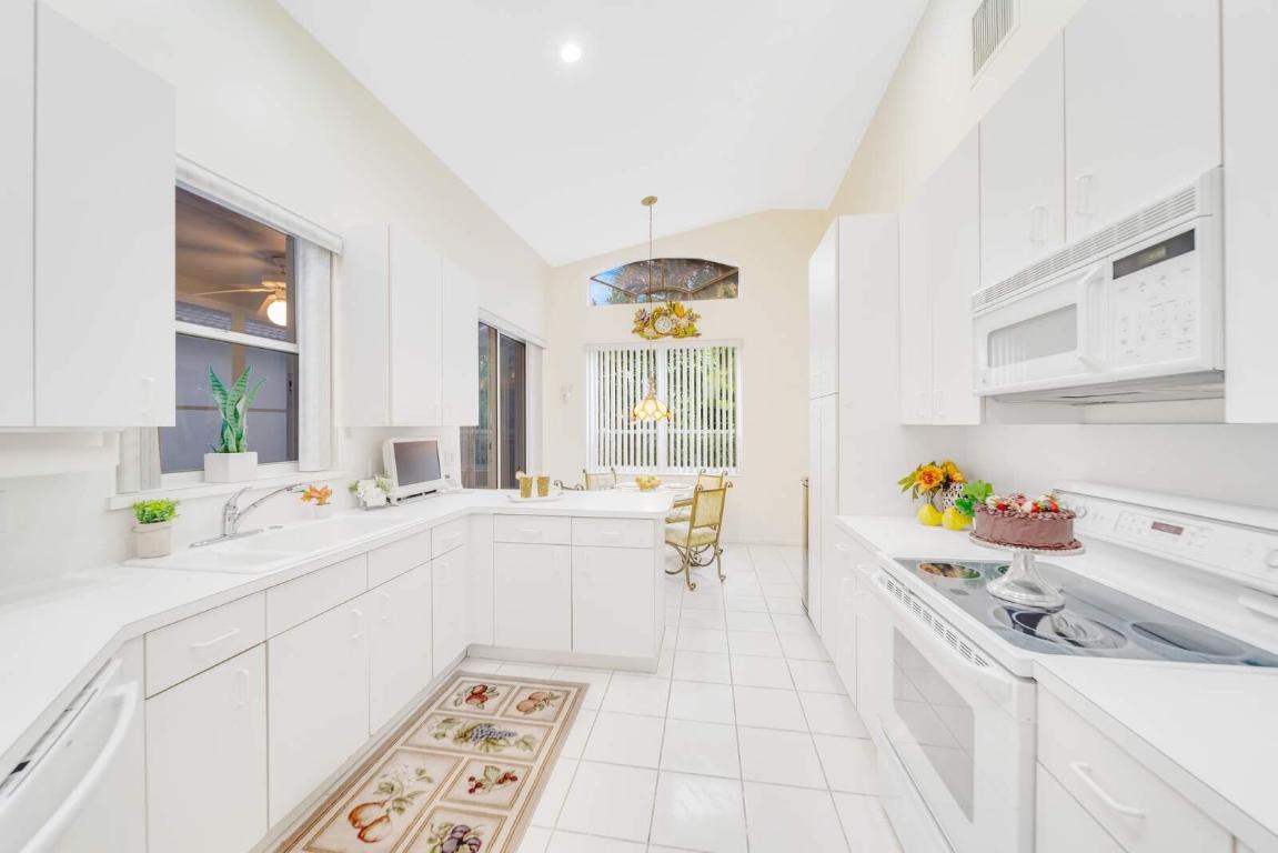 COSTA BRAVA at Boca Pointe - Residential