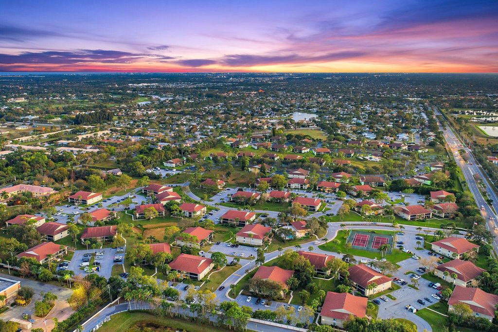 Photo of 6532 Chasewood F Drive N #F, Jupiter, FL 33458 (MLS # R11070203)