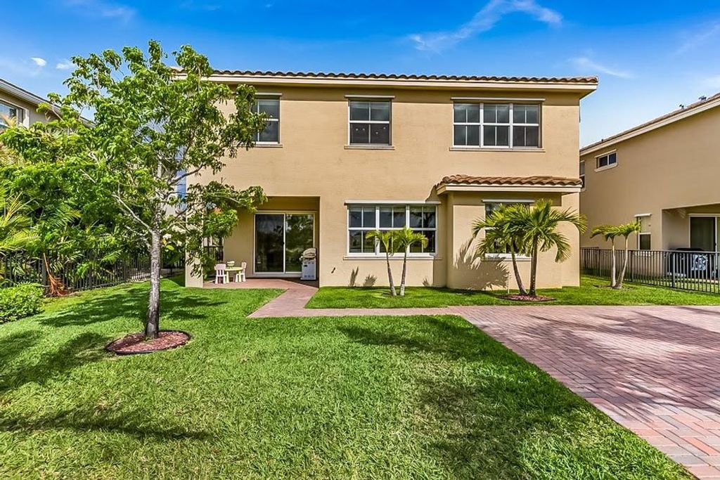 Photo of 9576 Phipps Lane, Wellington, FL 33414 (MLS # R10977451)