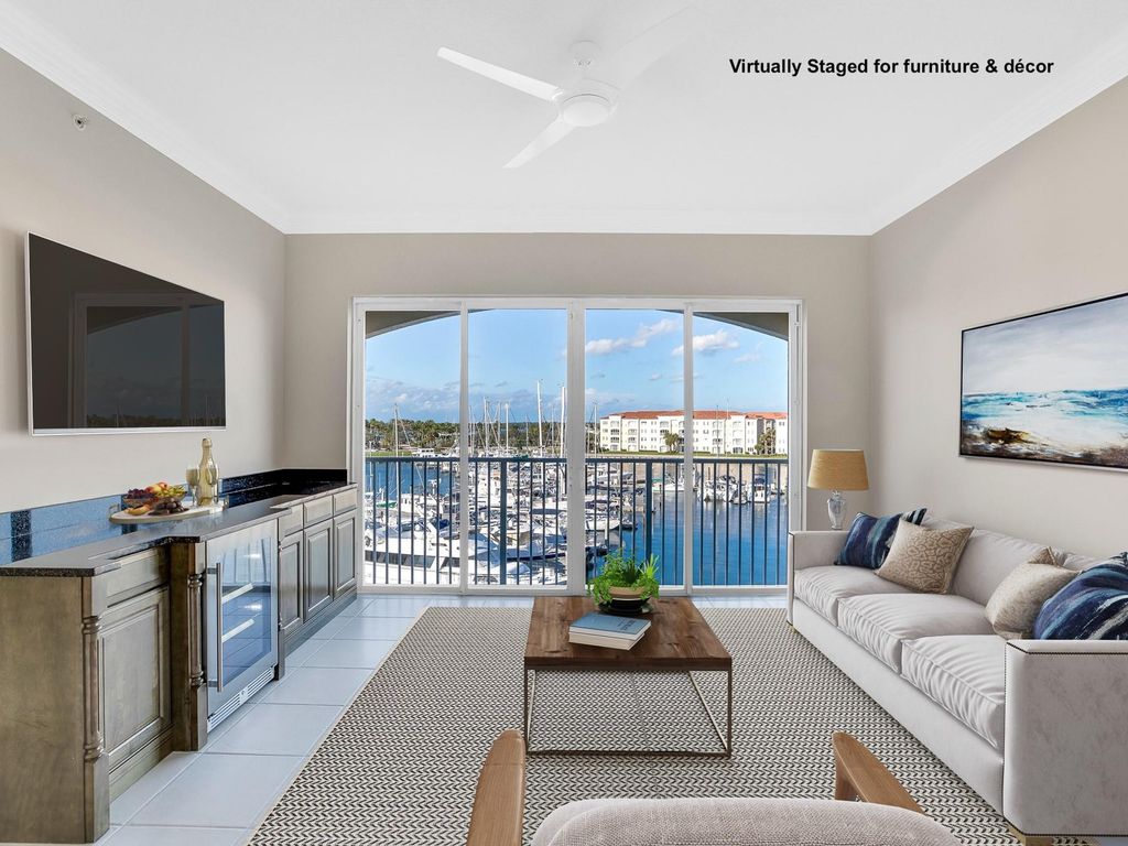 Photo of 14 Harbour Isle Drive #PH4, Fort Pierce, FL 34949 (MLS # F10479437)