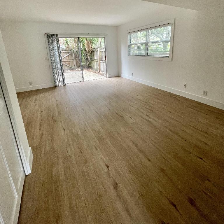 WENDIMERE VILLAS PH ONE - Residential