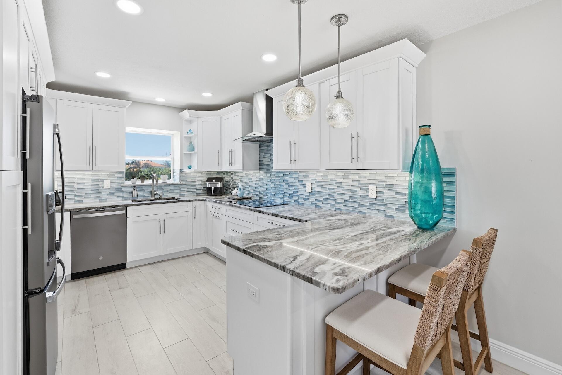 LITTLE OCEAN CLUB CONDO - Residential
