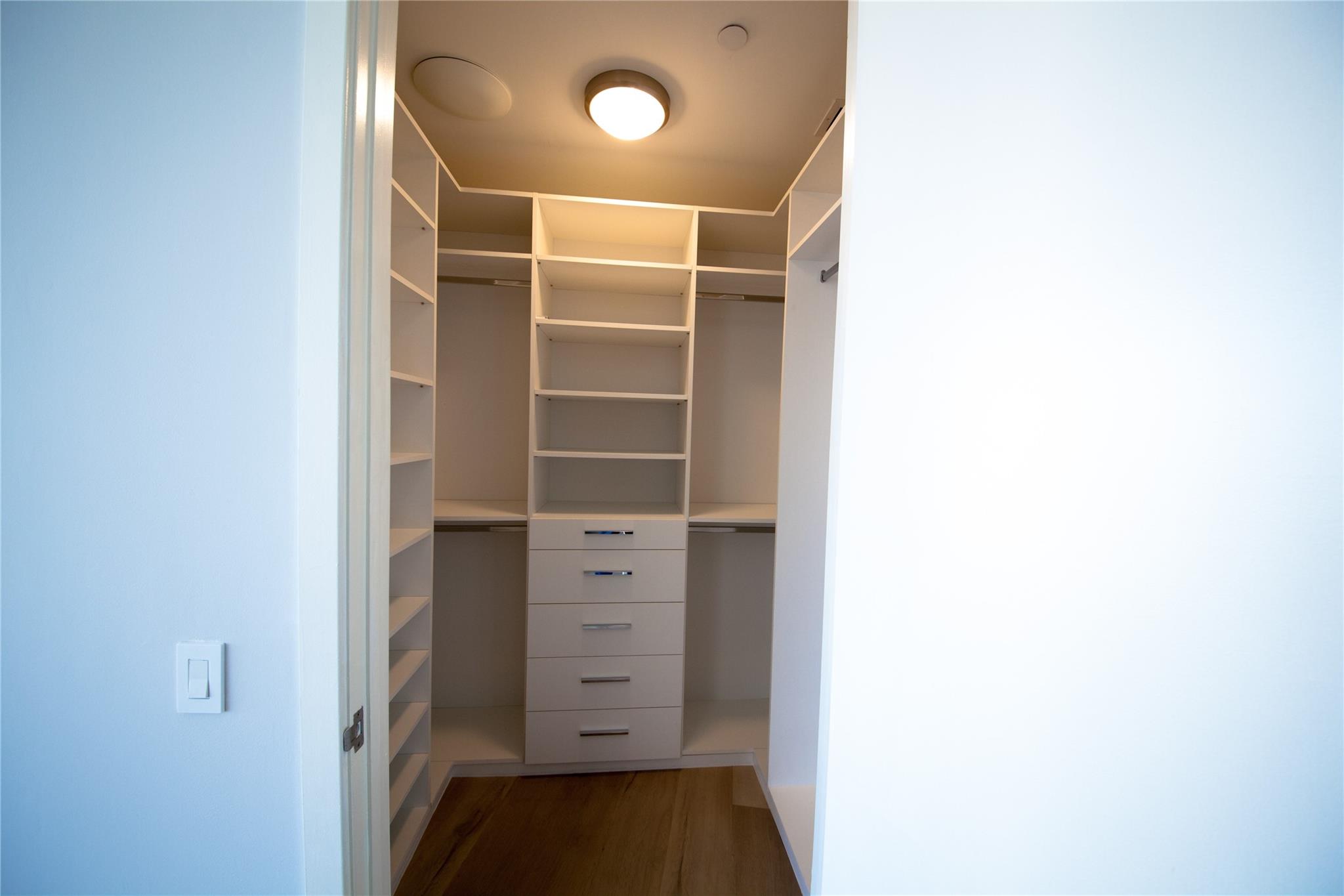 Porsche Design Condo - Residential