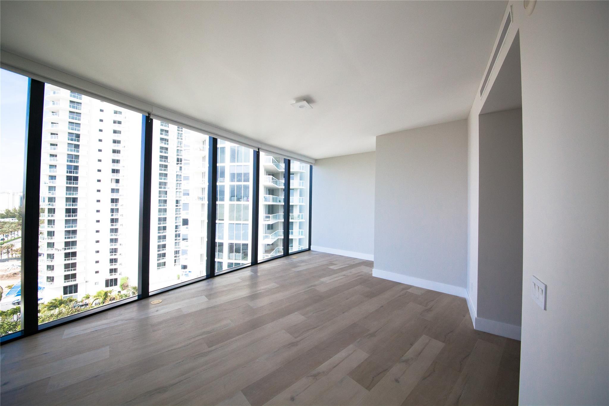 Porsche Design Condo - Residential