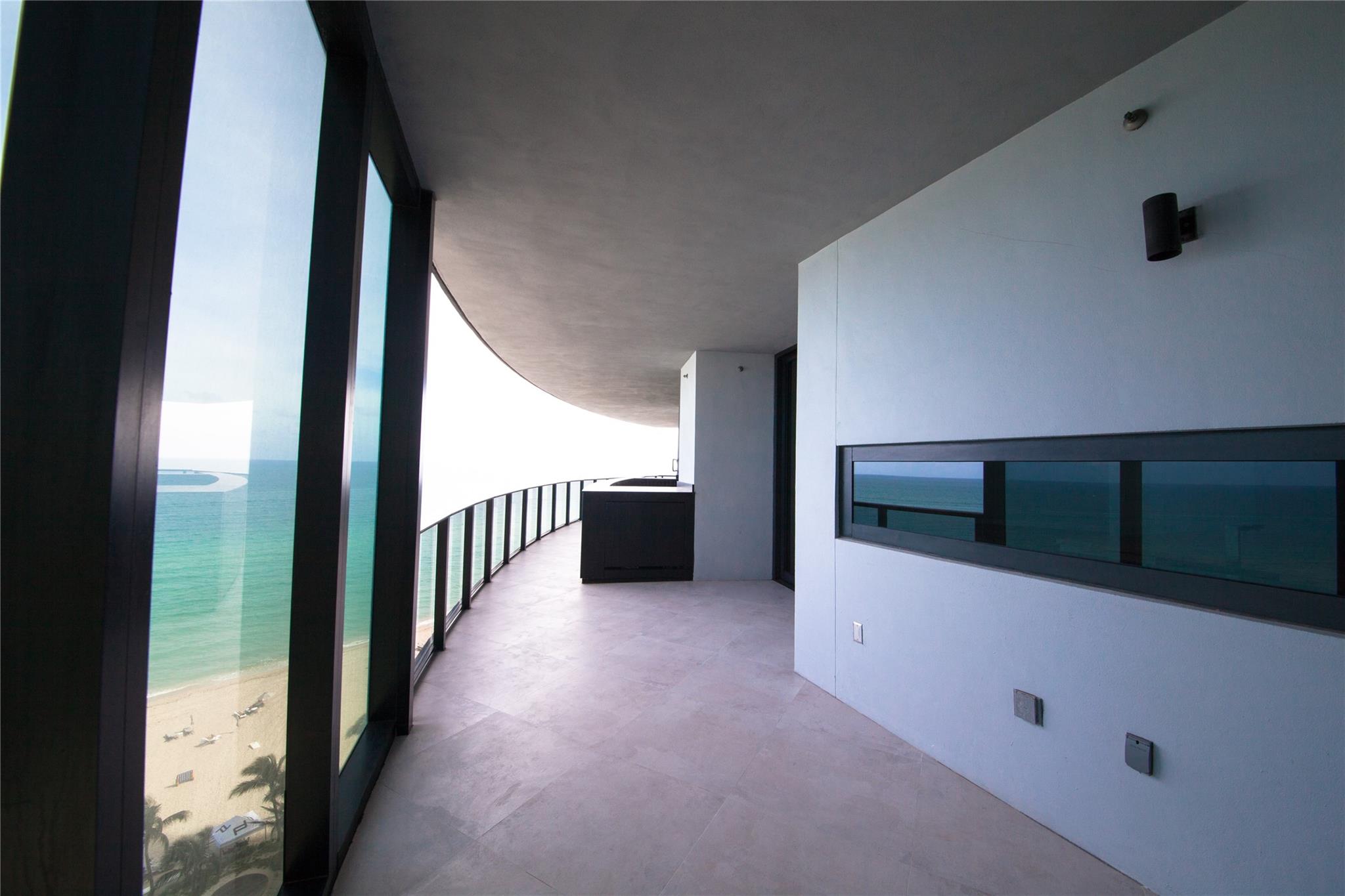 Porsche Design Condo - Residential