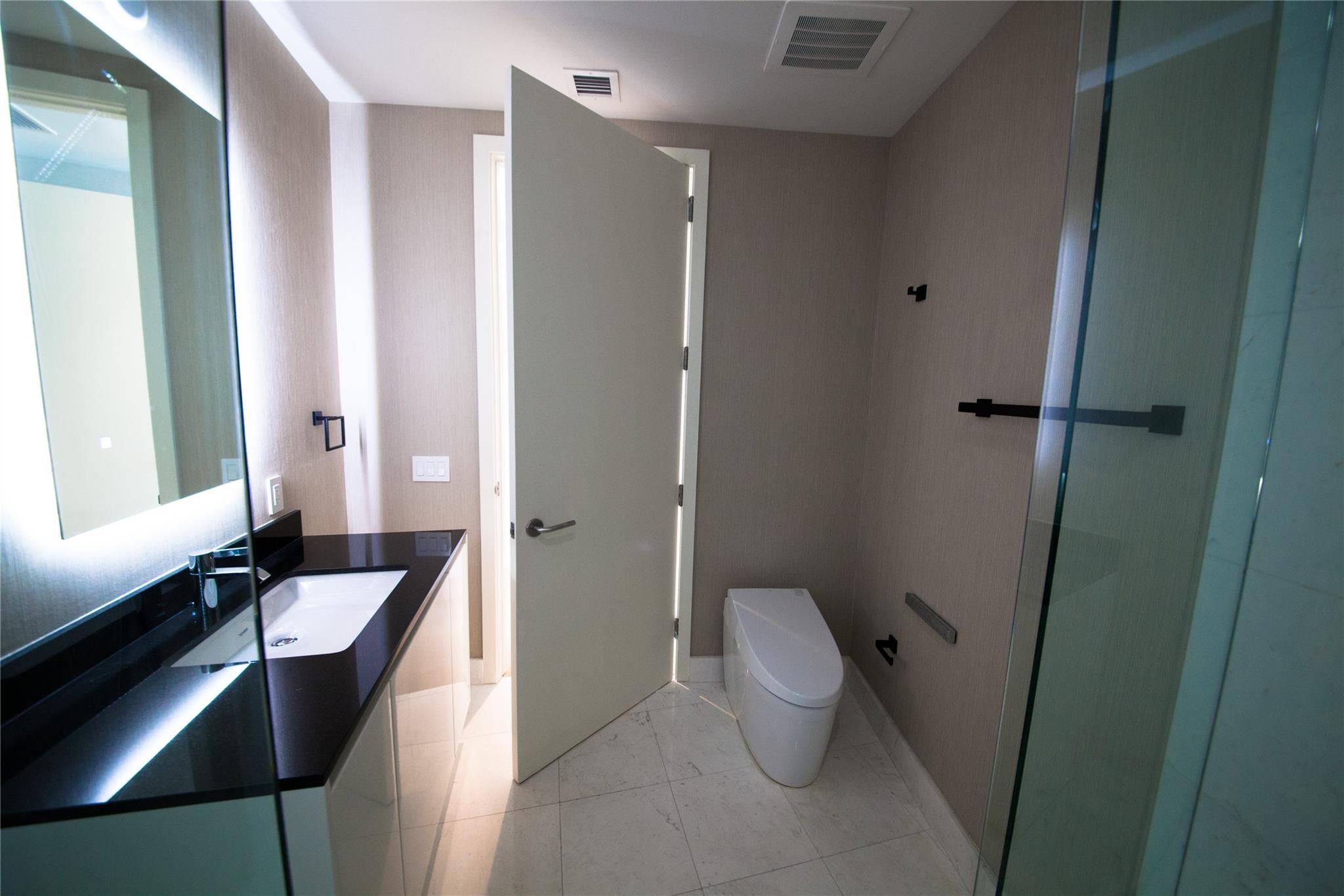 Porsche Design Condo - Residential