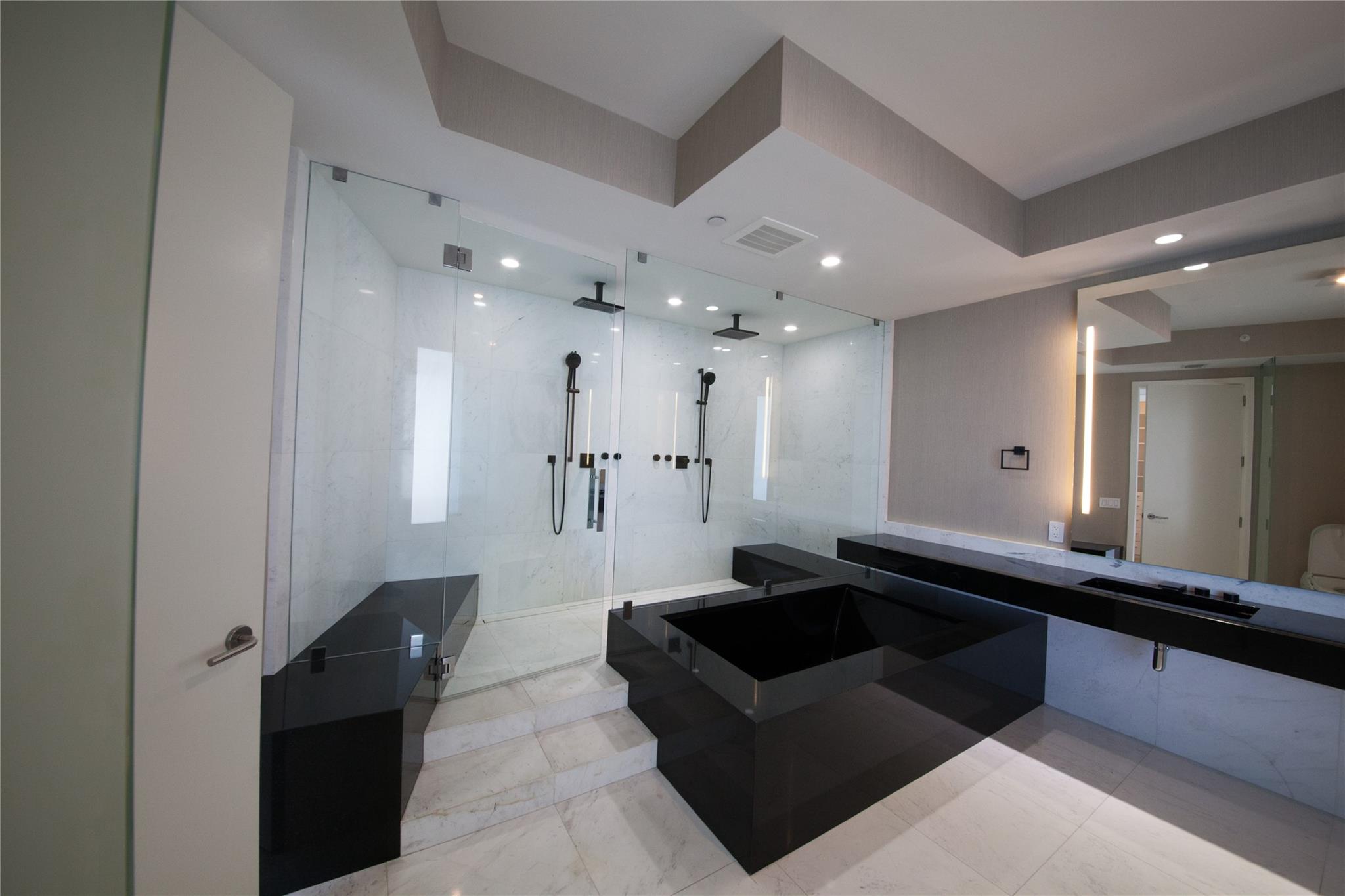 Porsche Design Condo - Residential