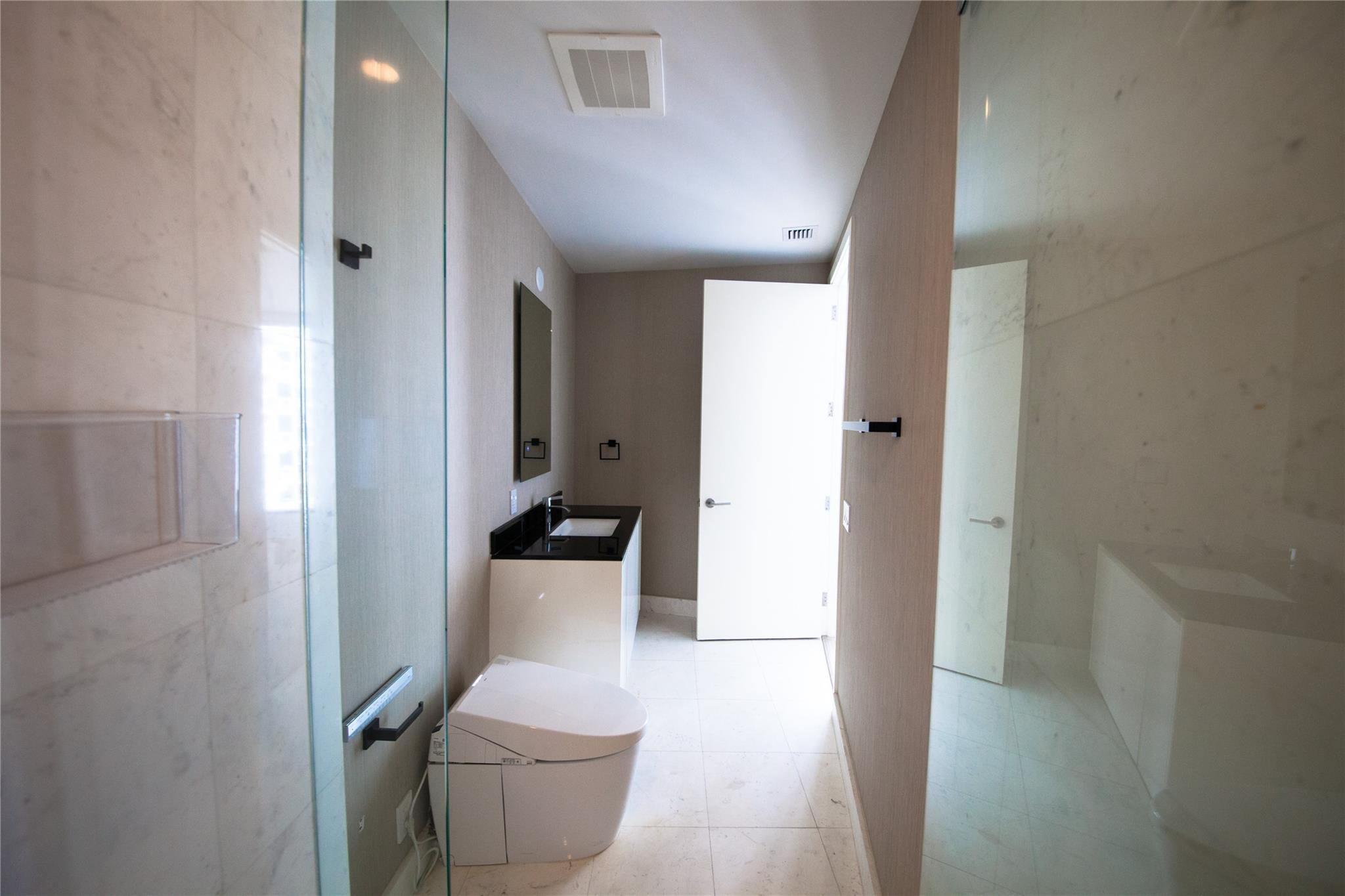 Porsche Design Condo - Residential