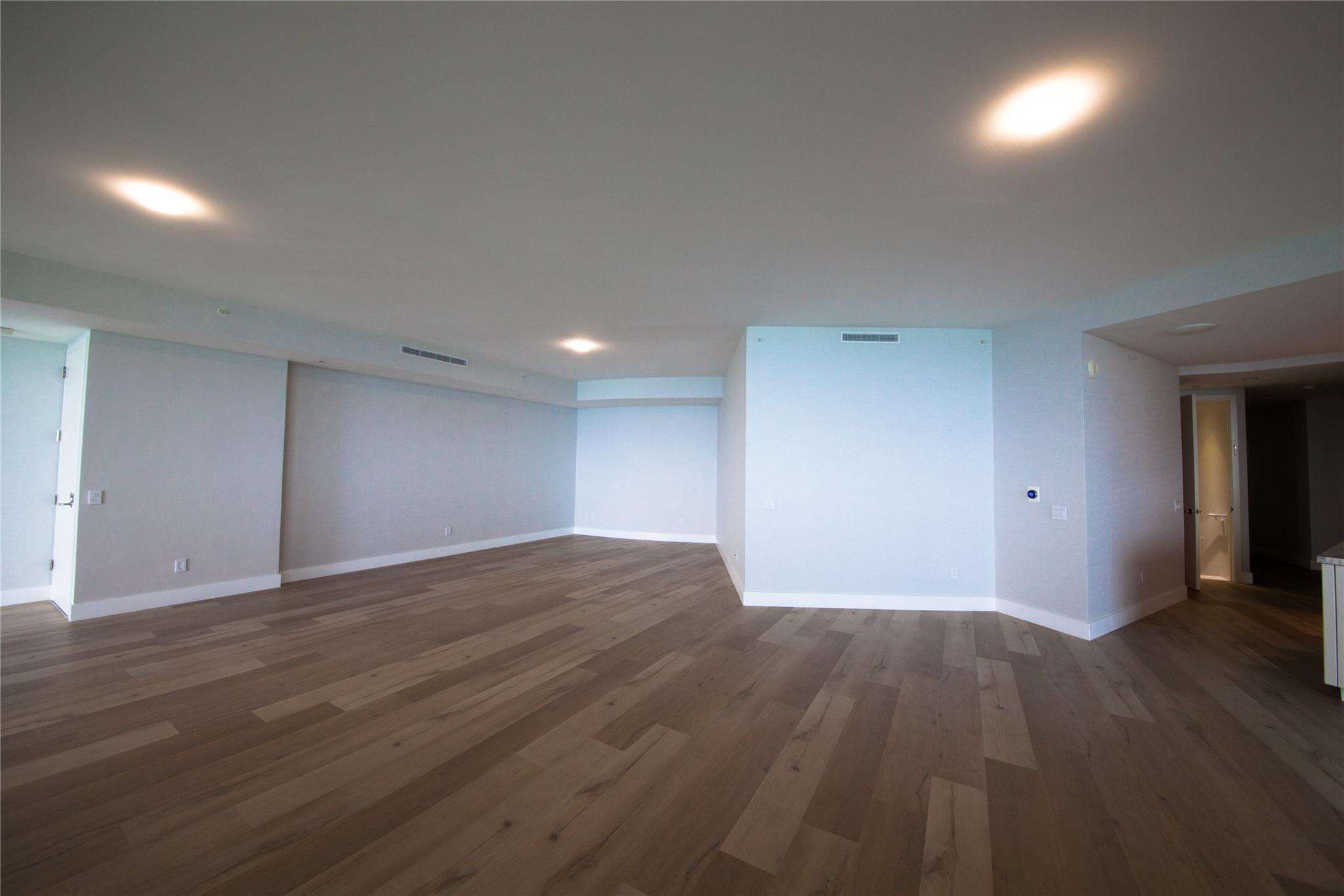 Porsche Design Condo - Residential