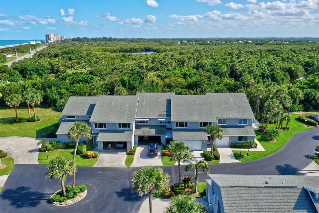 BREAKERS LANDING, A CONDOMINIUM - Residential