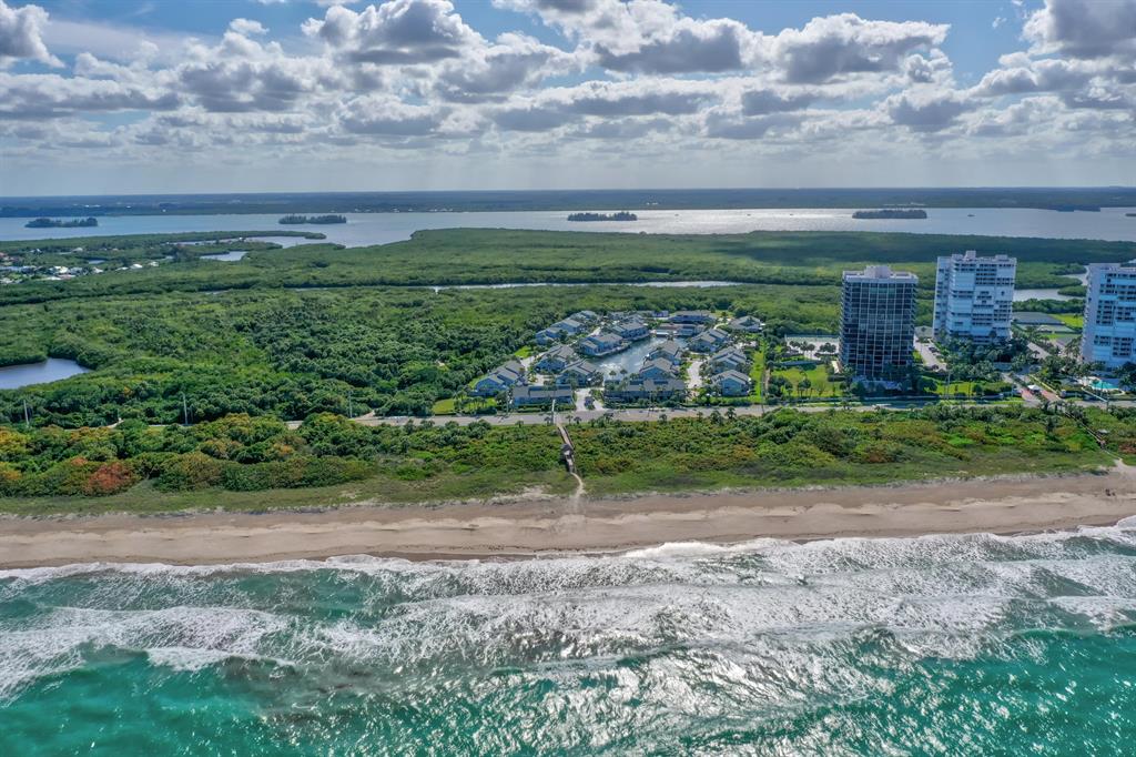 BREAKERS LANDING, A CONDOMINIUM - Residential