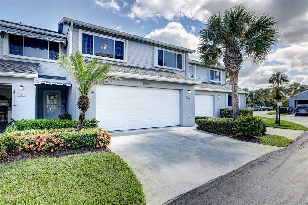 BREAKERS LANDING, A CONDOMINIUM - Residential