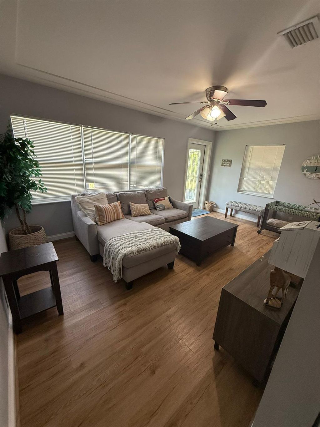 Photo of 541 NE 58th Ct, Oakland Park, FL 33334 (MLS # F10533282)