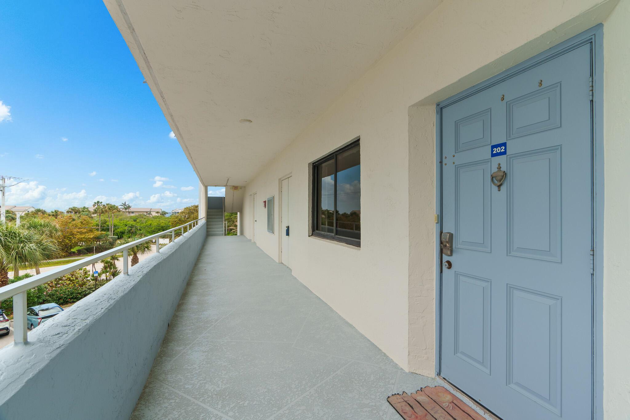 2375 NE Ocean Boulevard E202