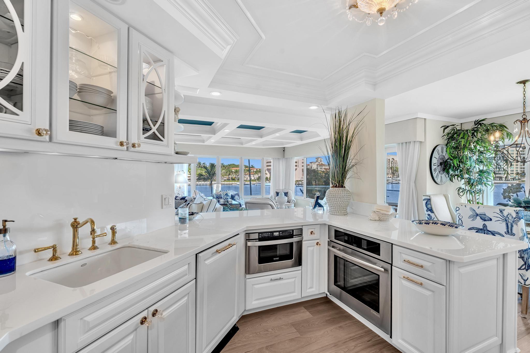 Boca Inlet - Residential