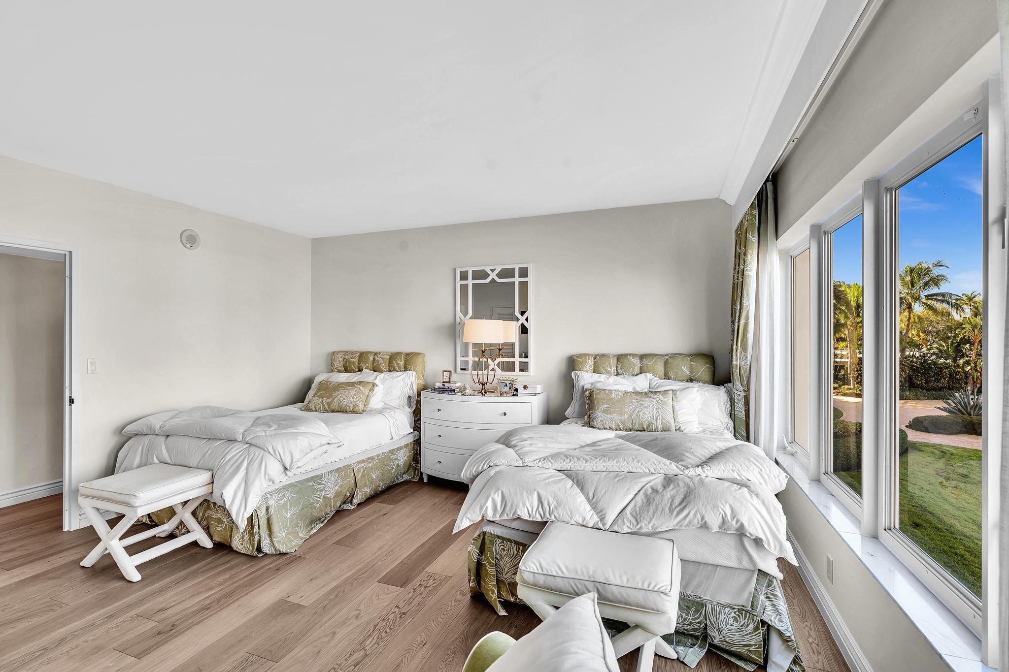 Boca Inlet - Residential