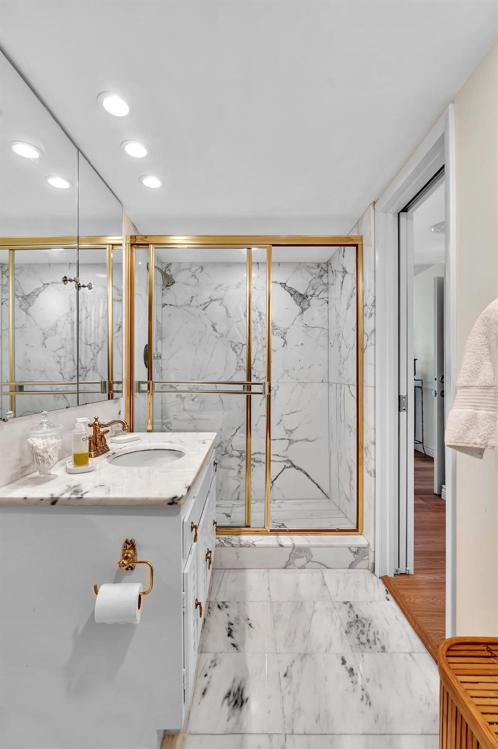 Boca Inlet - Residential