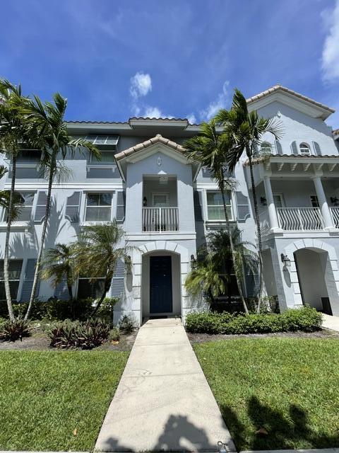 RENAISSANCE COMMONS PUD - Residential Lease