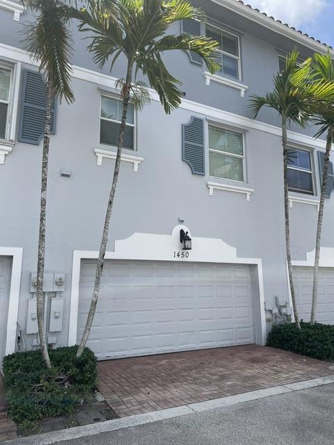 RENAISSANCE COMMONS PUD - Residential Lease